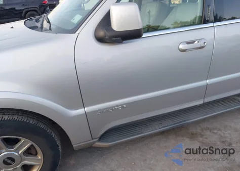 2005 Lincoln Aviator z USA, uszkodzony, nr VIN 5LMEU88H05ZJ19908